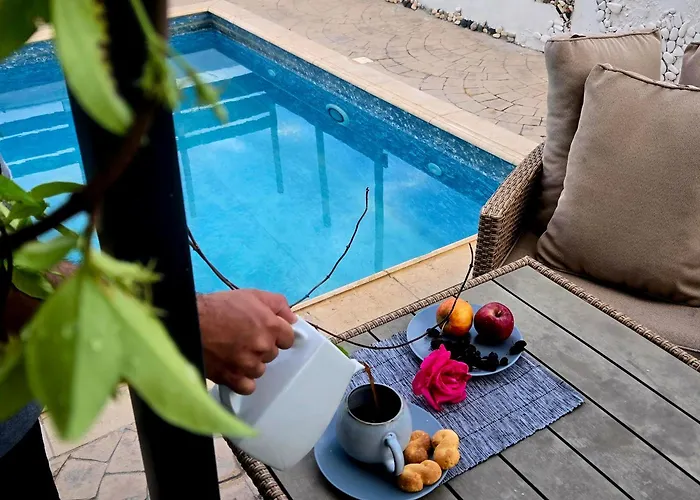 Tereza's House 펜션 Ayvaryara